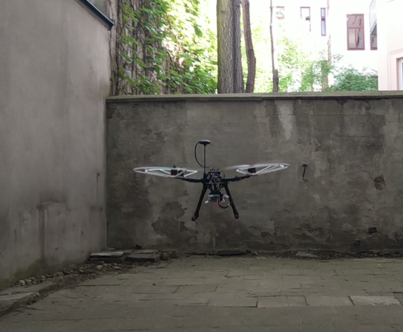 Projekte &raquo; Quadrokopter